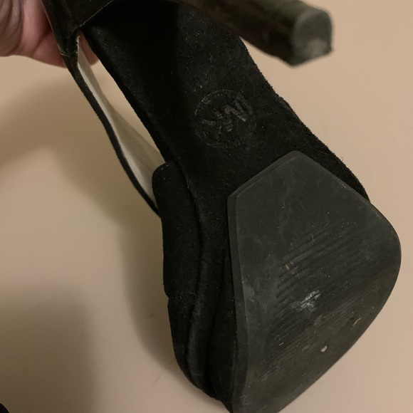 Michael Kors heels - Size 4 - Picture 9 of 11